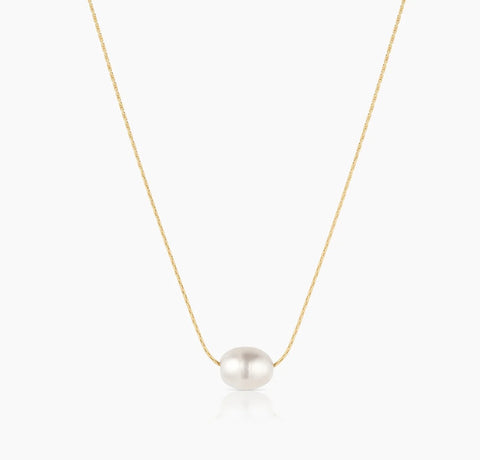 Isla Pearl Snake Chain Necklace