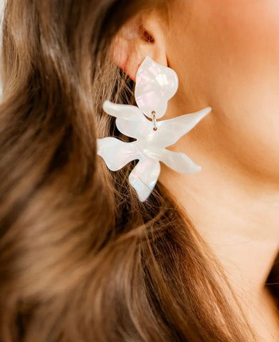 Flora Earrings (More Colors)